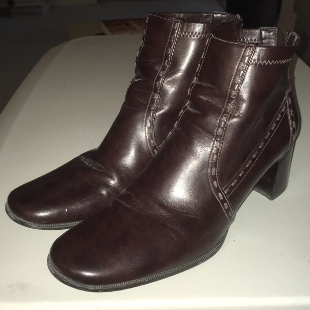 Women’s ankle boots